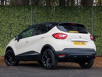 Used Renault Captur 2017 for sale - 76418784: Photo