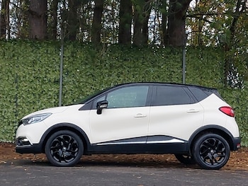 Used Renault Captur 2017 for sale - 76418784: Photo