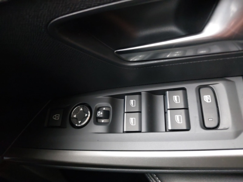 Used Peugeot 5008 2025 for sale - 76317635: Photo 12