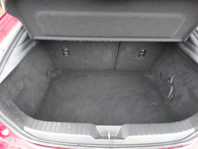 Used Mazda Mazda3 2019 for sale - 77150303: Photo 8