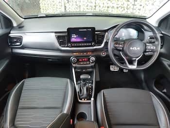 Used Kia Stonic 2024 for sale - 79638553: Photo