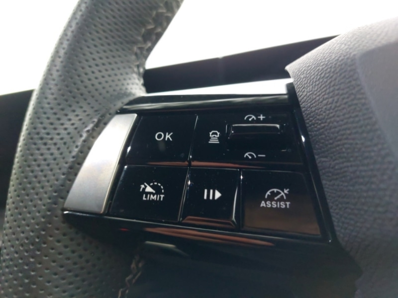 Used Vauxhall Astra 2023 for sale - 76911618: Photo 15