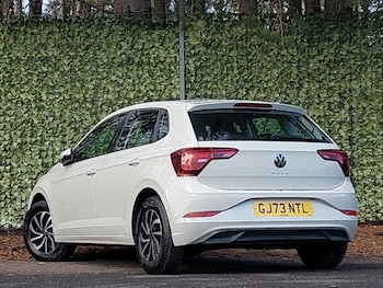 Used Volkswagen Polo 2023 for sale - 76879791: Photo