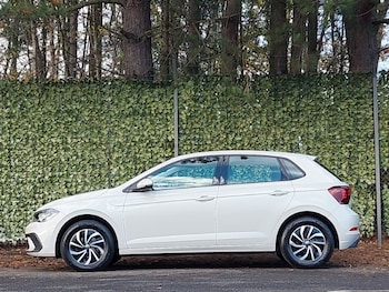 Used Volkswagen Polo 2023 for sale - 76879791: Photo