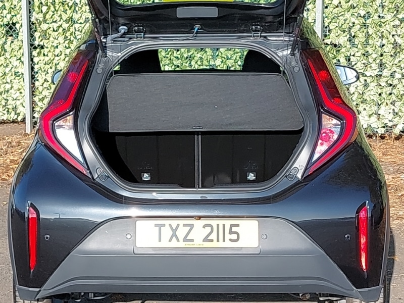 Used Toyota Aygo X 2023 for sale - 76289451: Photo 8