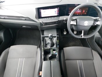 Used Vauxhall Astra 2023 for sale - 78617339: Photo
