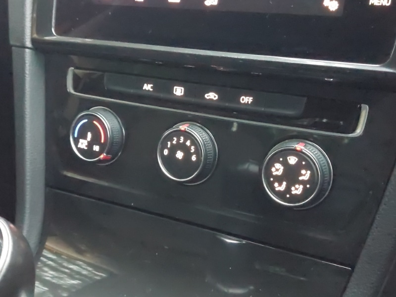 Used Volkswagen Golf 2019 for sale - 77166267: Photo 19