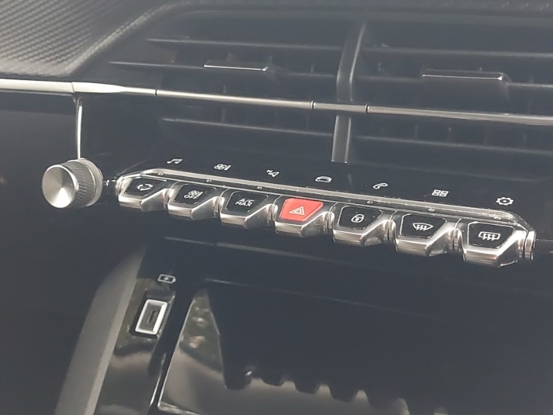 Used Peugeot 2008 2022 for sale - 76816337: Photo 19