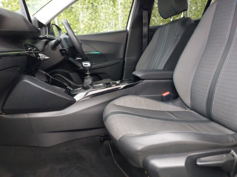 Used Peugeot 2008 2022 for sale - 76816337: Photo 5