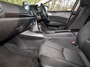 Used Mazda Mazda3 2018 for sale - 77611077: Photo