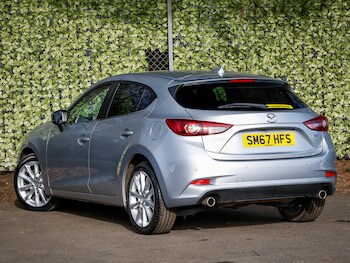 Used Mazda Mazda3 2018 for sale - 77611077: Photo