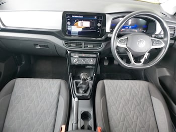 Used Volkswagen T-Cross 2024 for sale - 78580609: Photo