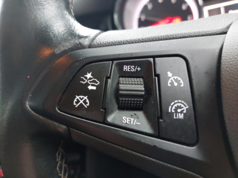 Used Vauxhall Astra 2017 for sale - 77433529: Photo 16