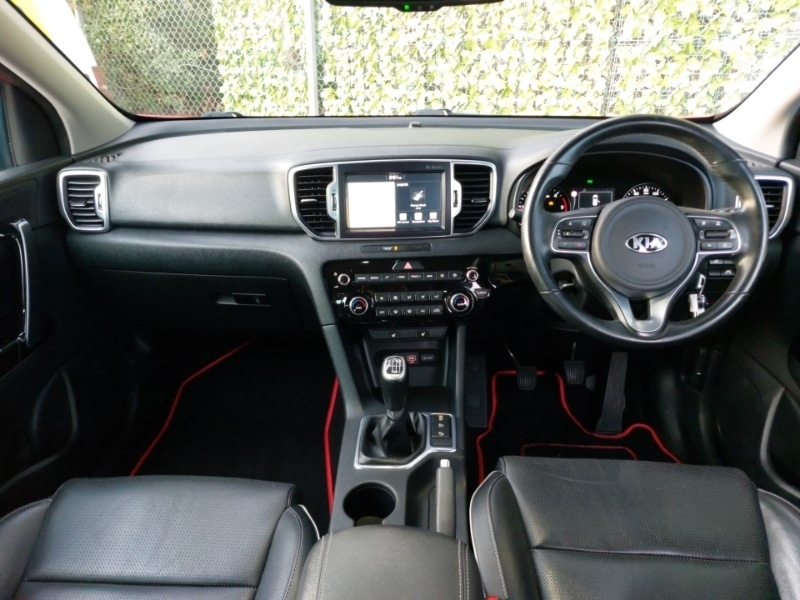 Used Kia Sportage 2018 for sale - 76663971: Photo 2