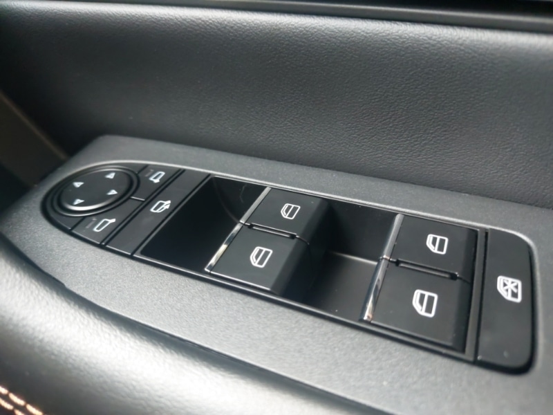 Used Mazda CX-60 2025 for sale - 76217895: Photo 18