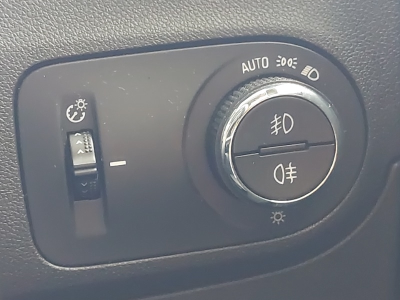 Used Vauxhall Crossland 2021 for sale - 78126017: Photo 13