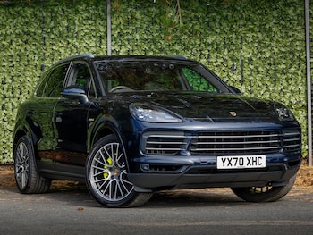 Used Porsche Cayenne 2020 for sale - 75775741: Photo