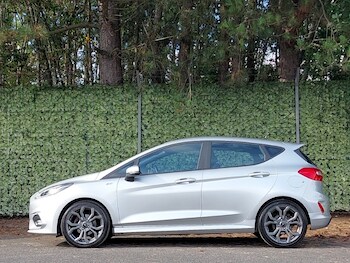 Used Ford Fiesta 2018 for sale - 75914611: Photo