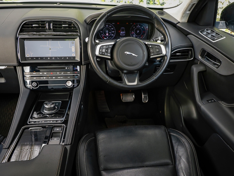 Used Jaguar F-Pace 2019 for sale - 76478372: Photo 11