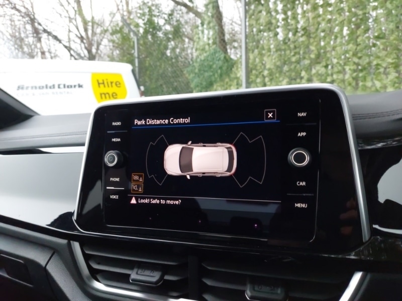 Used Volkswagen T-Roc 2022 for sale - 77314377: Photo 11