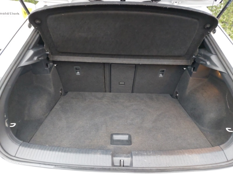 Used Volkswagen T-Roc 2022 for sale - 77314377: Photo 8