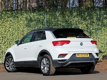 Used Volkswagen T-Roc 2019 for sale - 77751427: Photo