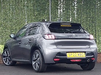 Used Peugeot 208 2022 for sale - 77448760: Photo