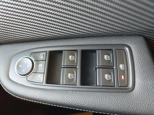 Used Renault Clio 2023 for sale - 76289455: Photo 12
