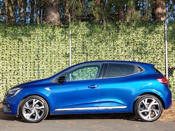 Used Renault Clio 2023 for sale - 76289455: Photo 4