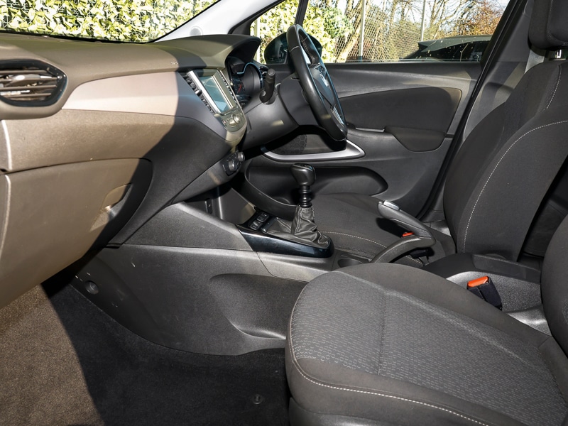 Used Vauxhall Crossland 2023 for sale - 77234957: Photo 2