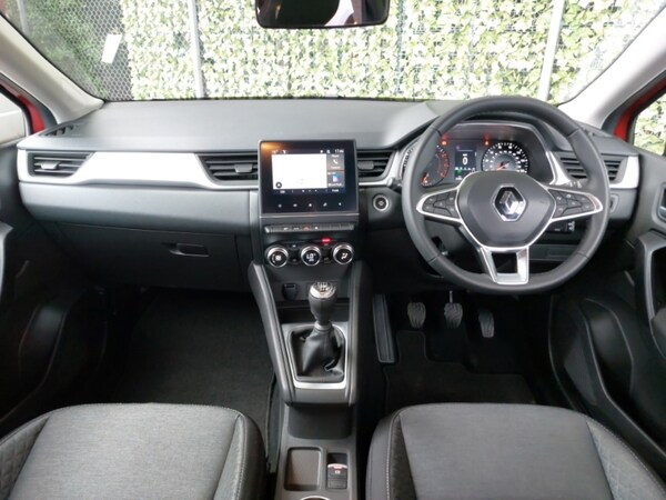 Used Renault Captur 2022 for sale - 75447905: Photo 2
