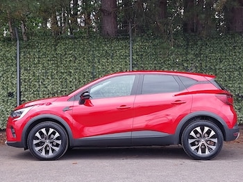 Used Renault Captur 2022 for sale - 75447905: Photo