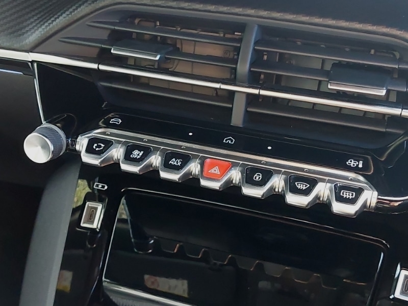 Used Peugeot 2008 2025 for sale - 77777237: Photo 18