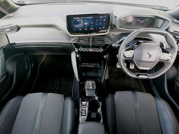 Used Peugeot 2008 2025 for sale - 77777237: Photo