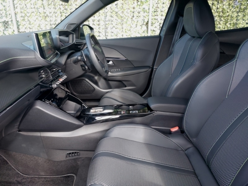 Used Peugeot 2008 2025 for sale - 77777237: Photo 5