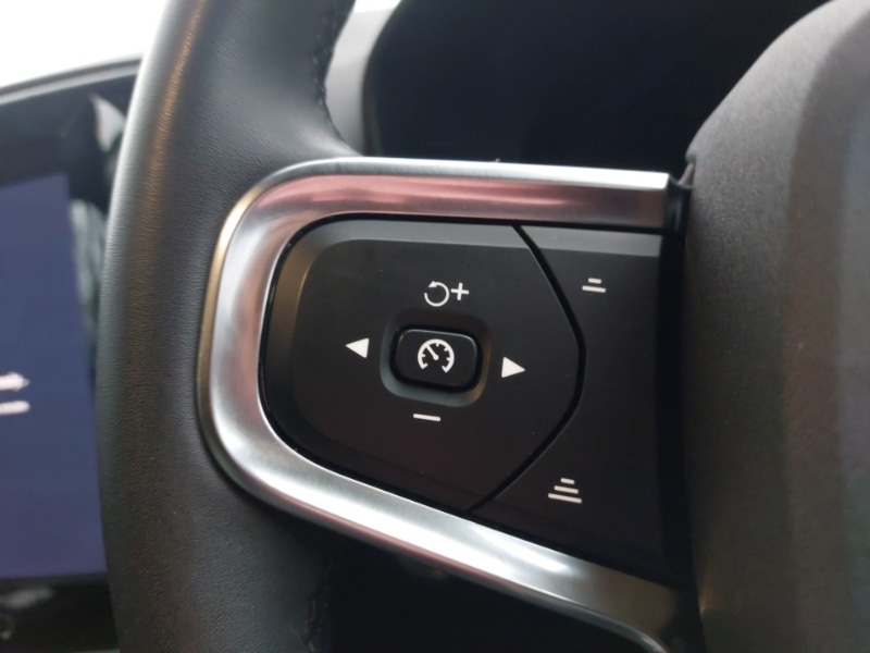 Used Volvo XC40 2022 for sale - 77299945: Photo 15