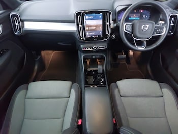 Used Volvo XC40 2022 for sale - 77299945: Photo