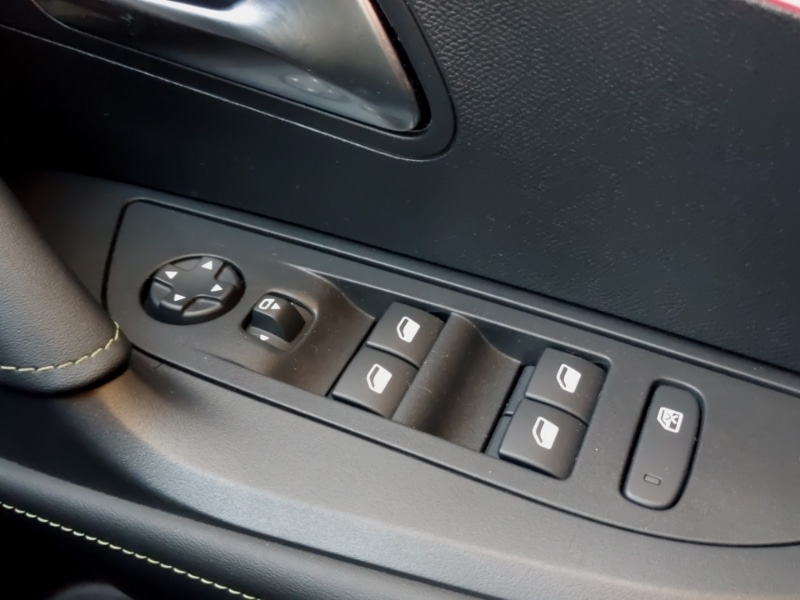 Used Peugeot 2008 2024 for sale - 77782244: Photo 19