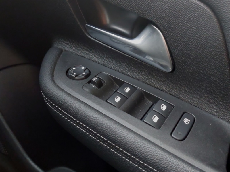 Used Vauxhall Mokka 2023 for sale - 77695017: Photo 18