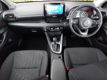 Used Mazda Mazda2 HYBRID 2024 for sale - 77433515: Photo