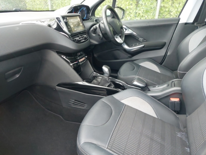 Used Peugeot 2008 2016 for sale - 78099346: Photo 5