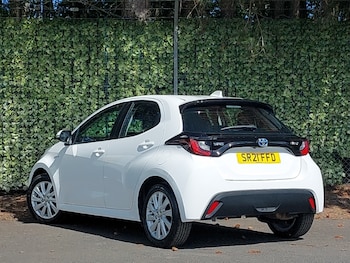 Used Toyota Yaris 2021 for sale - 78861040: Photo