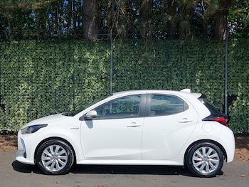 Used Toyota Yaris 2021 for sale - 78861040: Photo