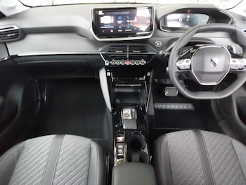 Used Peugeot 208 2025 for sale - 76150630: Photo 2