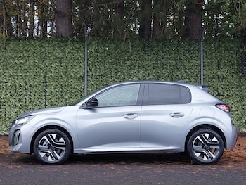 Used Peugeot 208 2025 for sale - 76150630: Photo 4