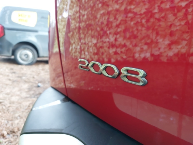 Used Peugeot 2008 2022 for sale - 77265520: Photo 12