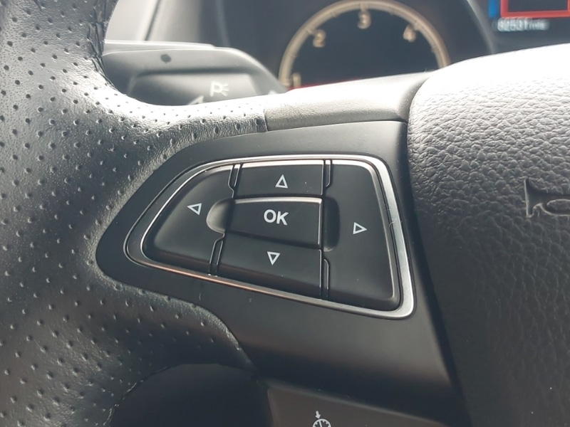 Used Ford Focus 2017 for sale - 78203236: Photo 14