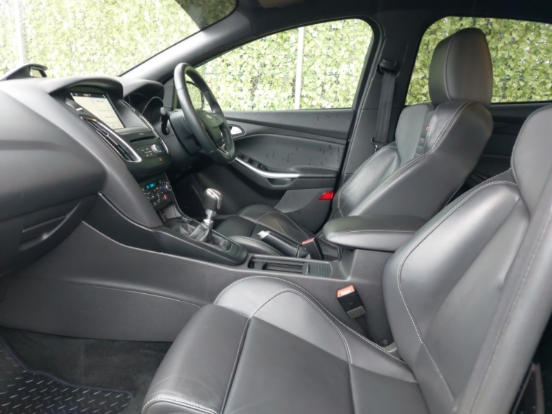 Used Ford Focus 2017 for sale - 78203236: Photo 5