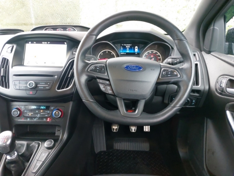 Used Ford Focus 2017 for sale - 78203236: Photo 7