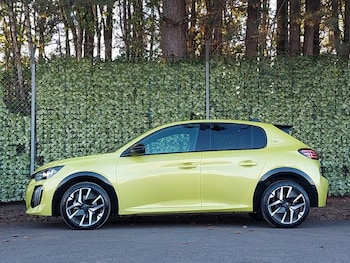Used Peugeot 208 2025 for sale - 78647646: Photo